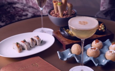 4.6 Rating – Cirrus 9, The Oberoi New Delhi – ₹4,500–₹5,500  approx for two, exclusive of alcohol and taxes – Luxury Rooftop Bar & Lounge near Golf Club in New Delhi