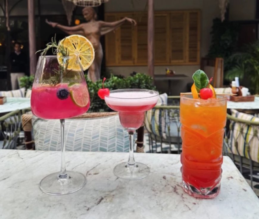 4.3 Rating – Coba, Vasant Kunj – ₹1,800 approx for two (exclusive of taxes) – Artistic Rooftop Resto-Bar with DJ Nights, Cocktails & Instagrammable Lounge Vibes at Vasant Square Mall, South Delhi