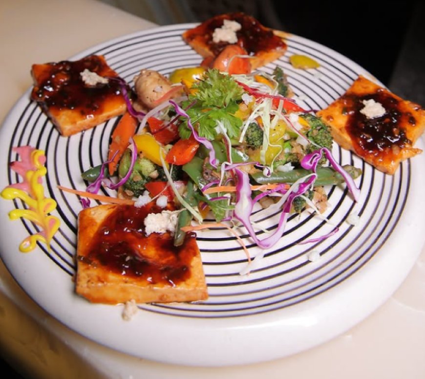 4.0 Rating – Fiona Skytop, Model Town 3 – ₹1,800 approx for two, exclusive of taxes – Casual Rooftop Dining & Lounge in North Delhi