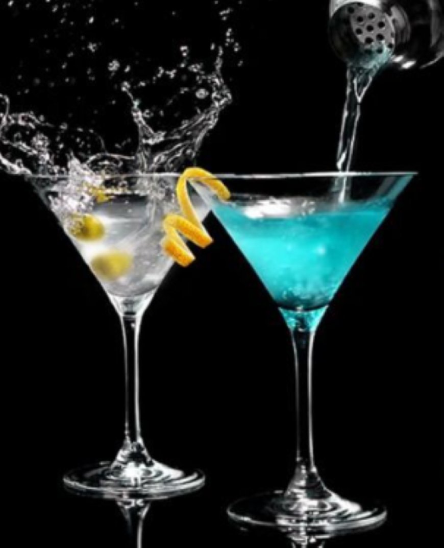 4.2 Rating – Local, Connaught Place – ₹1,800–₹2,200 approx for two (exclusive of alcohol) and taxes – Casual Neighbourhood Café & Bar in Central Delhi
