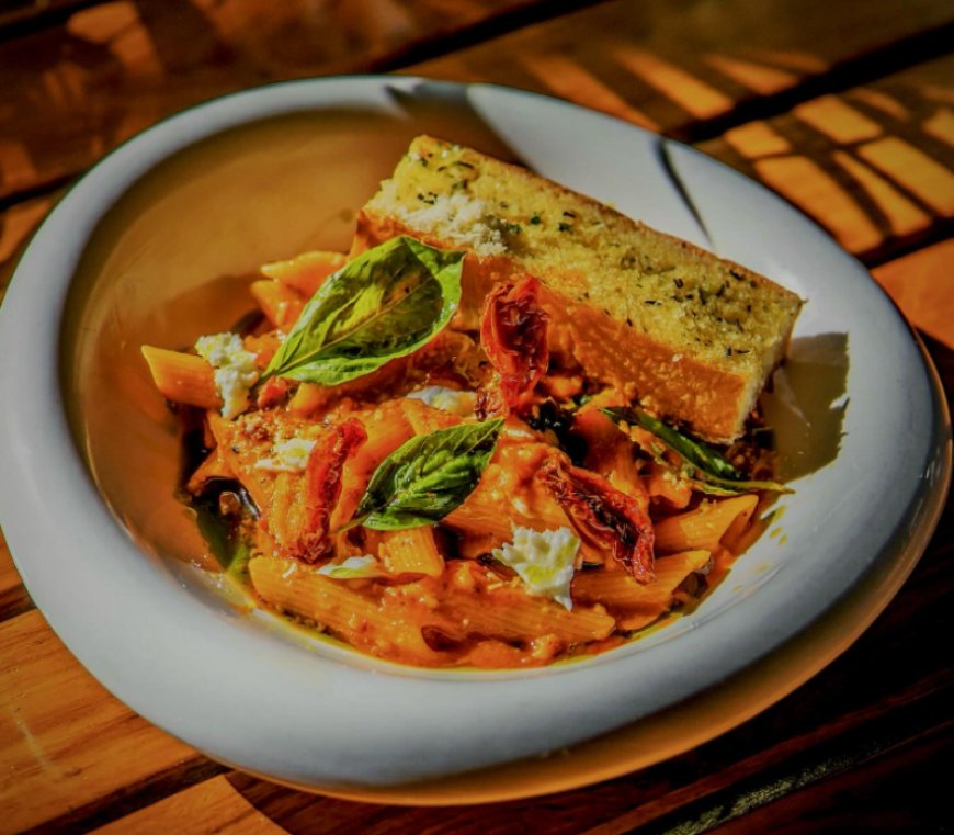 4.8 Rating – The Turkey Project, Defence Colony – ₹2,500–₹3,200 approx for two (exclusive of alcohol) and taxes – Artisanal Pizzeria & Sangria Bar in South Delhi