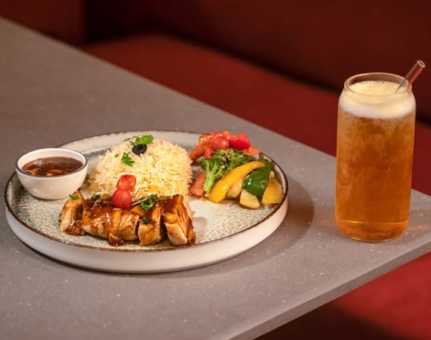 4.7 Rating – Minerals Café, Sector 104 Noida – ₹1,300–₹1,800 approx for two (exclusive of alcohol and taxes) – Contemporary Neighbourhood Café at Starling Mall Noida